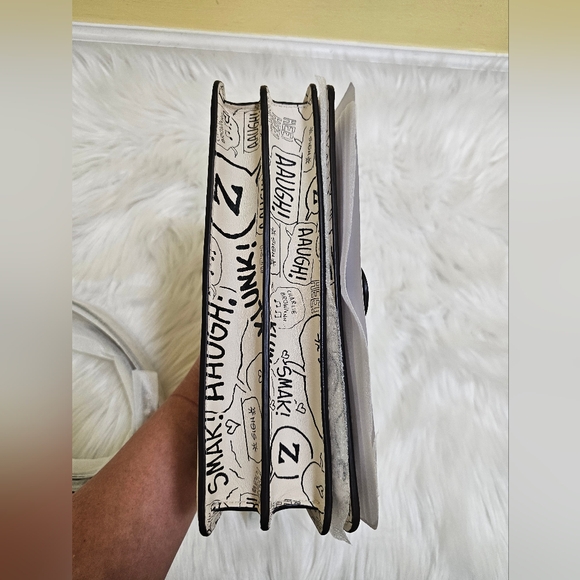 New Coach X Peanuts Tabby Shoulder Bag 26 With Newspaper Print - Picture 5 of 14